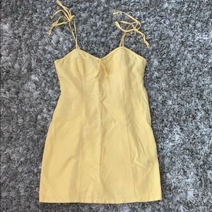 Yellow dress